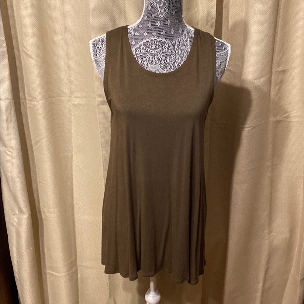 Sleeveless Stretchy Olive Green Top